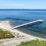 Seaside Bliss With Views - By Traum Semesterbostad