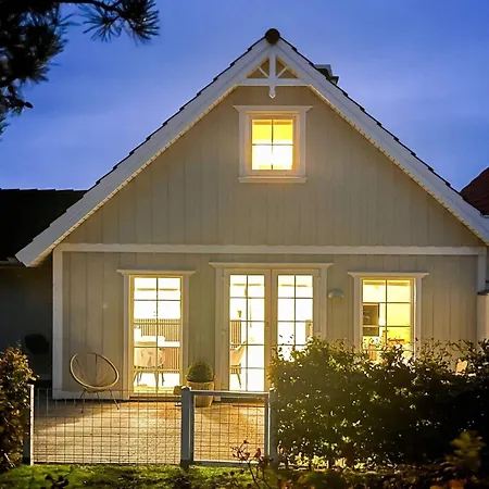 Seaside Bliss With Views *