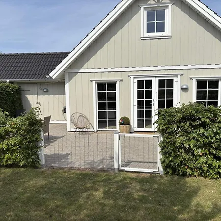 Seaside Bliss With Views Tatil Evi Bro (Funen)